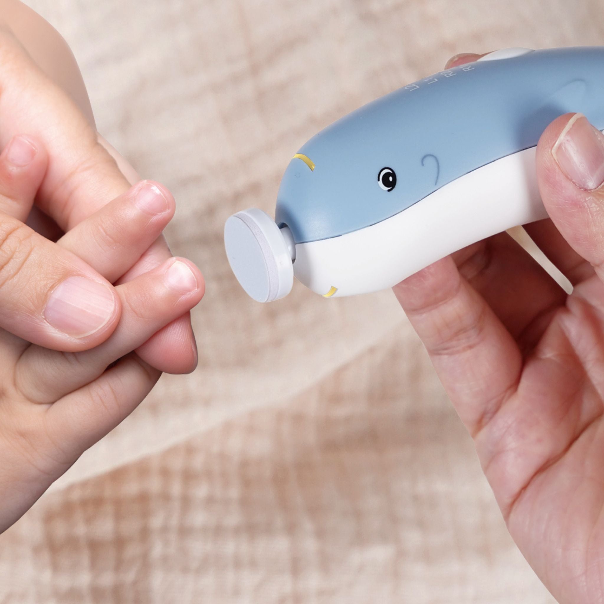Haakaa Nail Care Set Friendly Whale Harbour Blue Lifestyle