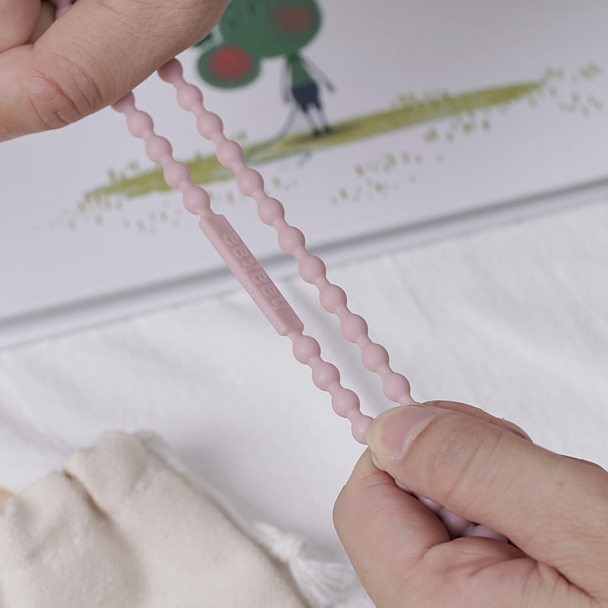 Haakaa Silicone Carry Strap