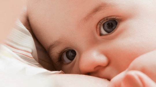 newborn-breastfeeding