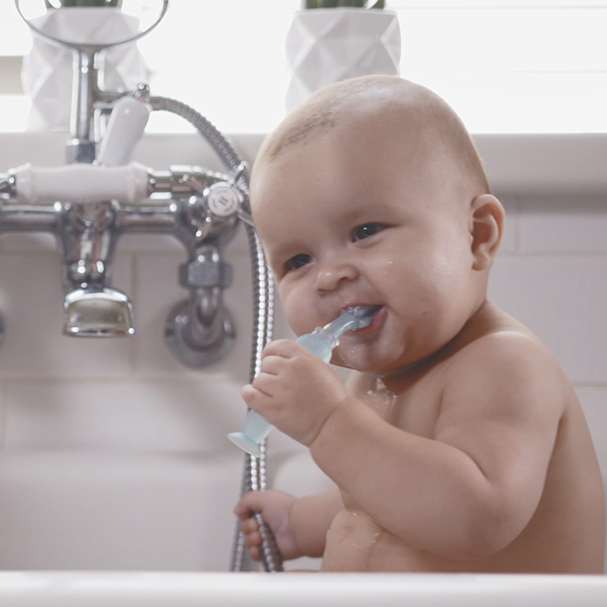 Haakaa 360° Silicone Toothbrush