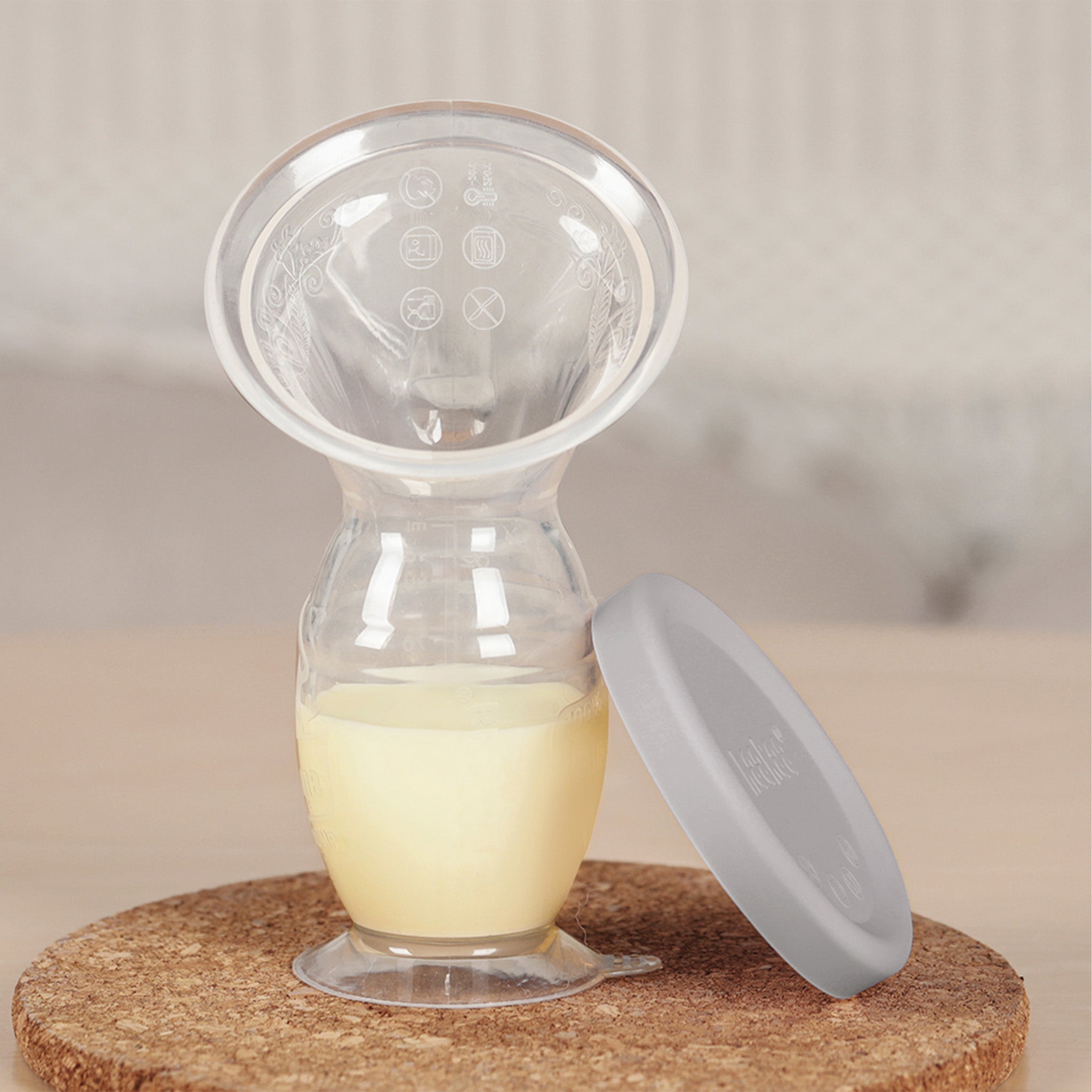 Haakaa Gen 2 Silicone Breast Pump &amp; Cap